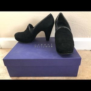 Heels. Coming with box and dust bag